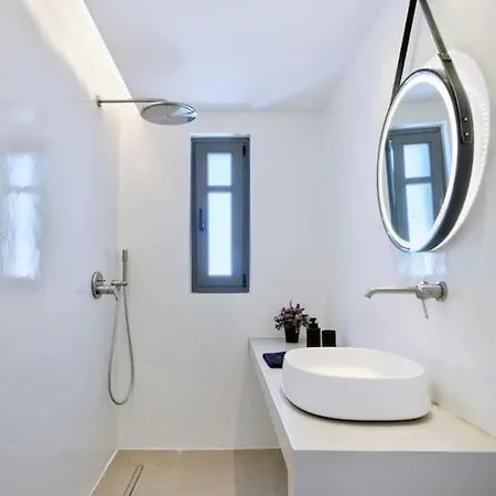 Sol Cielo Paros 公寓 *