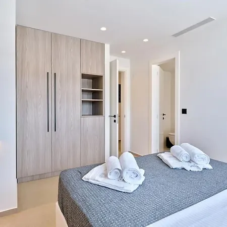 Sol Cielo Paros 纳乌萨